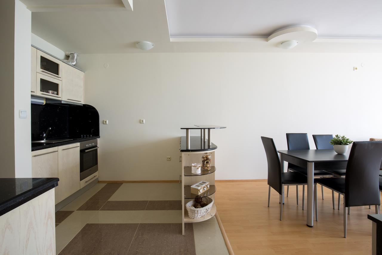 Sea Life Ring Sinemorets Apartment Exterior photo